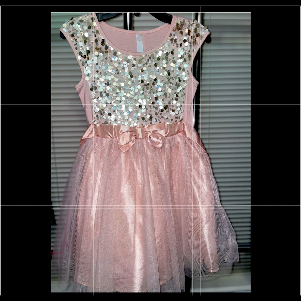 Cherokee dress medium size 7/8
